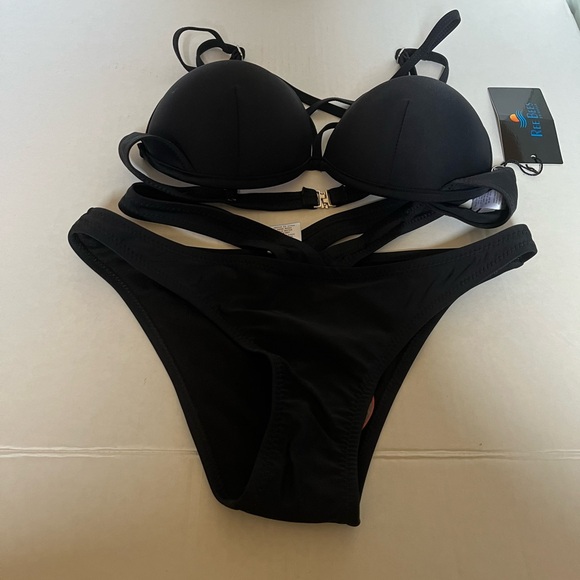 ReeBees - NWT - Black Bikini - Size M - Picture 1 of 3
